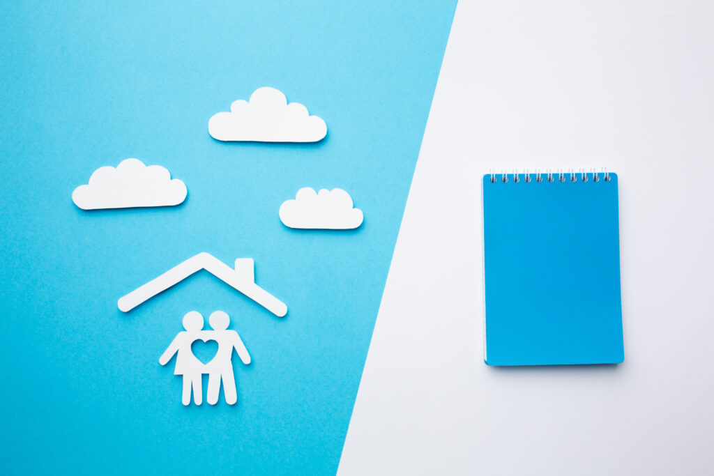 Does homeowners insurance cover roof leaks from old age?