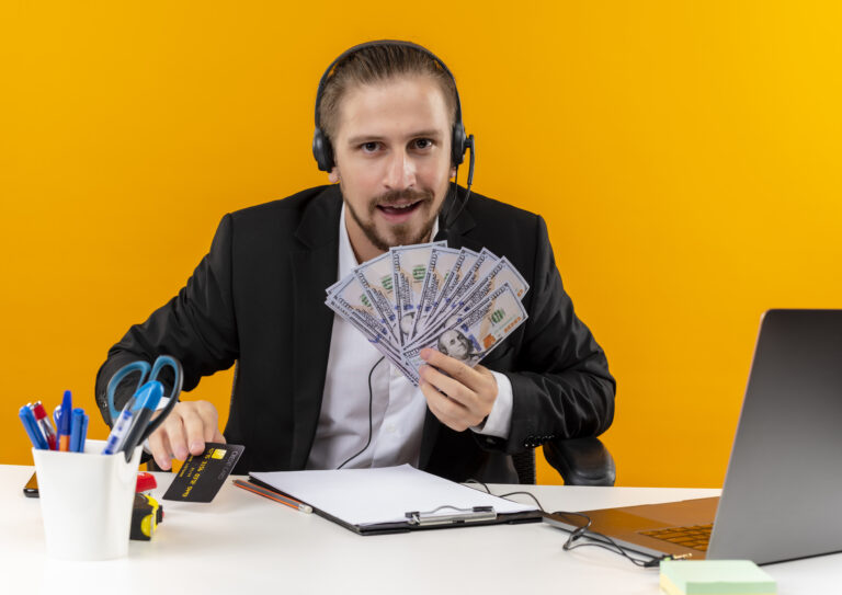 Easiest freelance jobs for beginners to make $1K/month