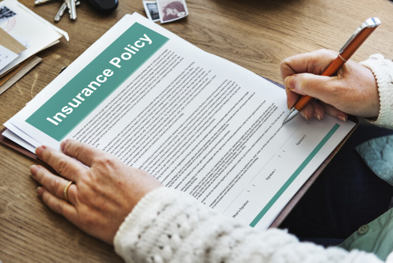 How to choose the right commercial insurance policy