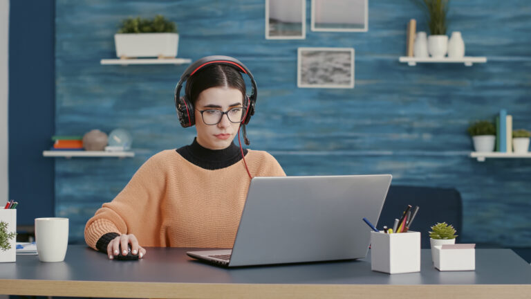 Remote Internship Jobs
